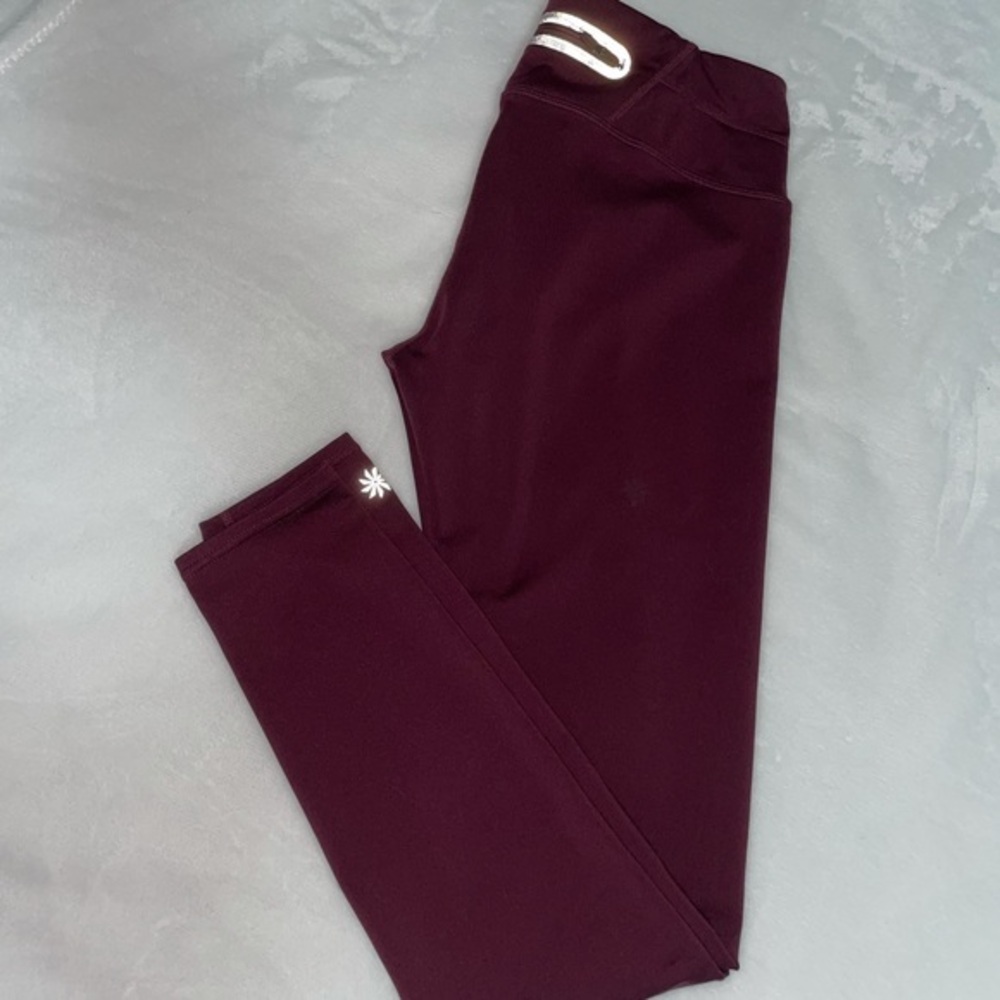 Athleta Cropped Leggings